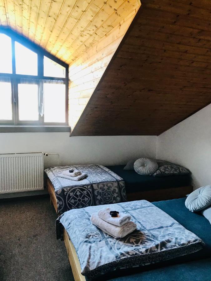 Hvezdonice Hostinec U Kuzelku Exterior foto