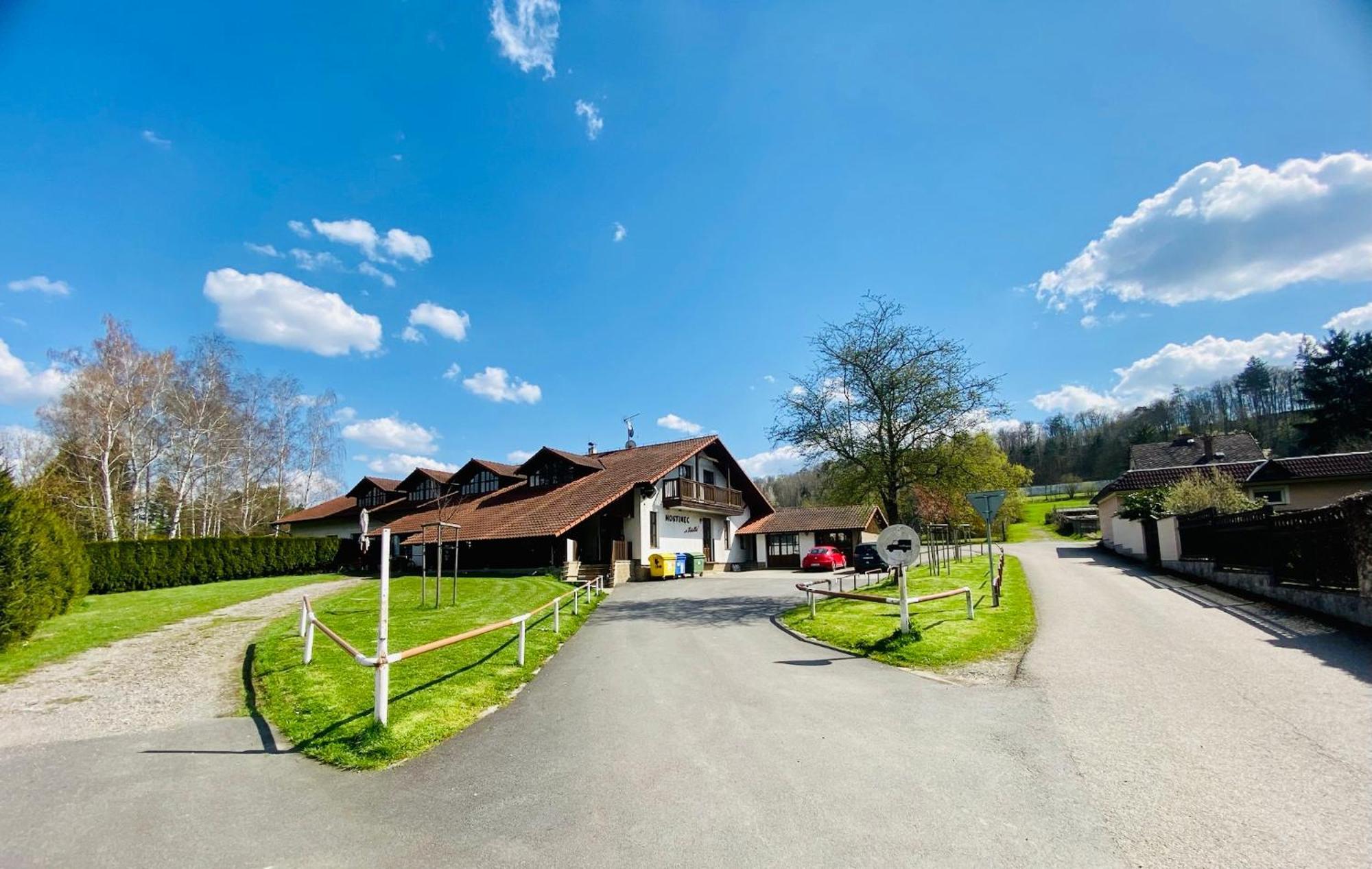 Hvezdonice Hostinec U Kuzelku Exterior foto